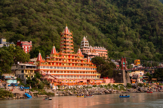 Ghaziabad To Rishikesh Taxi Service